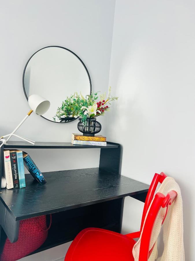 La Sol - All You Need For A Stay, Close To Town, University & Cambridge Hamilton Buitenkant foto